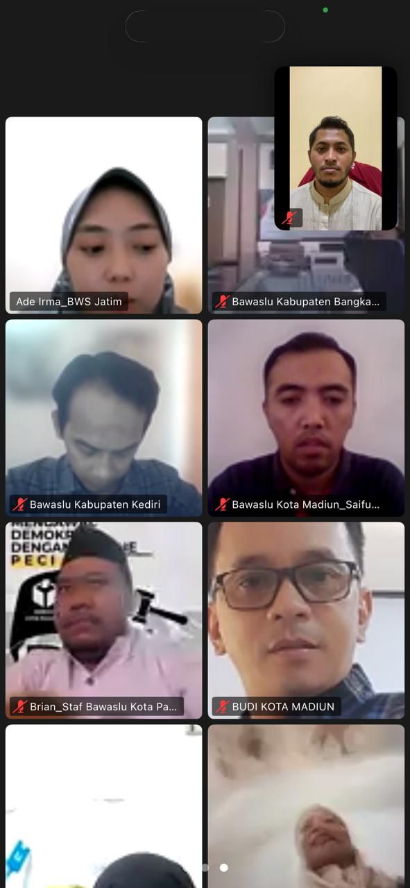 Bawaslu Kota Mojokerto Bedah Strategi Beban Ganda