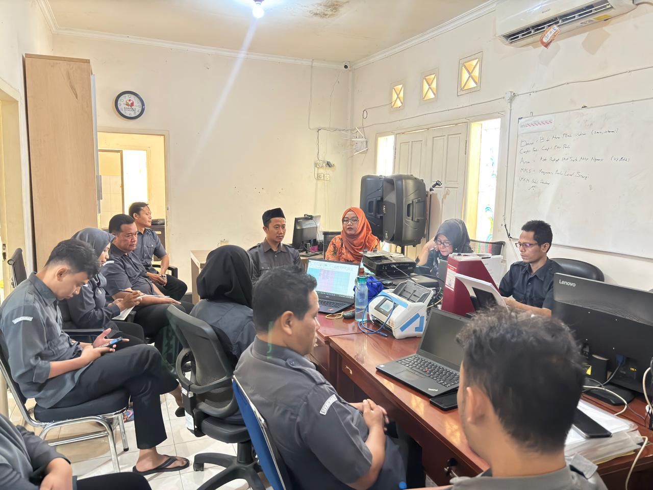 Perkuat Kinerja dan Program Strategis, Bawaslu Kota Mojokerto Satukan Langkah Kelembagaan