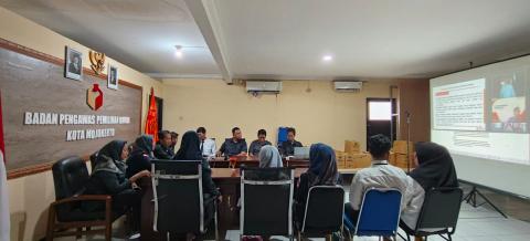 Peer Learning Vol. 3: Bawaslu Kota Mojokerto Perkuat Tata Kelola Kelembagaan
