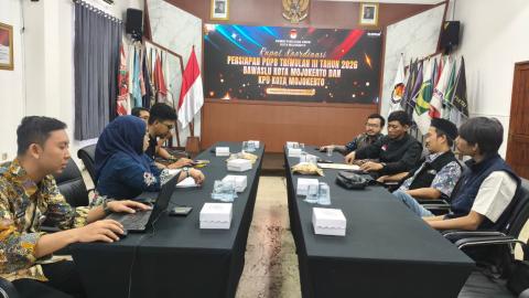 Bawaslu Kota Mojokerto Koordinasi Pemutakhiran Data Pemilih