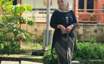 Selasa Berkebaya : Bawaslu Se-Jawa Timur Jaga Spirit Warisan Masa Lalu