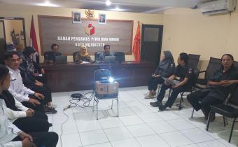 Bawaslu Kota Mojokerto Siapkan Data Agar Capai Predikat Informatif