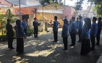 Upacara Hari Kesaktian Pancasila: Bulatkan Tekad Amalkan Nilai-nilai Pancasila.