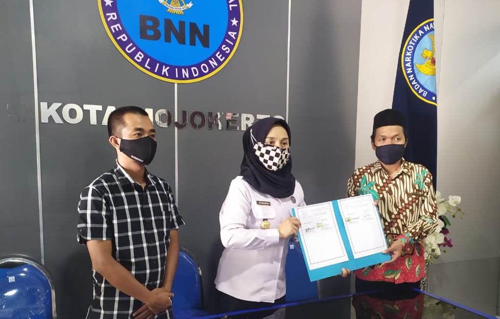 Bawaslu Kota Mojokerto Kerja sama dengan BNN Perangi Narkoba